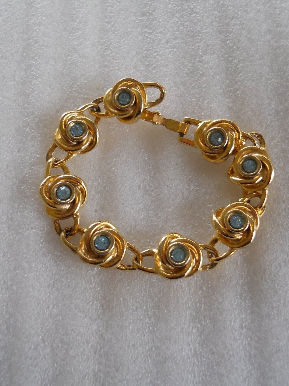 *SALE* Floral Knot Bracelet 1217